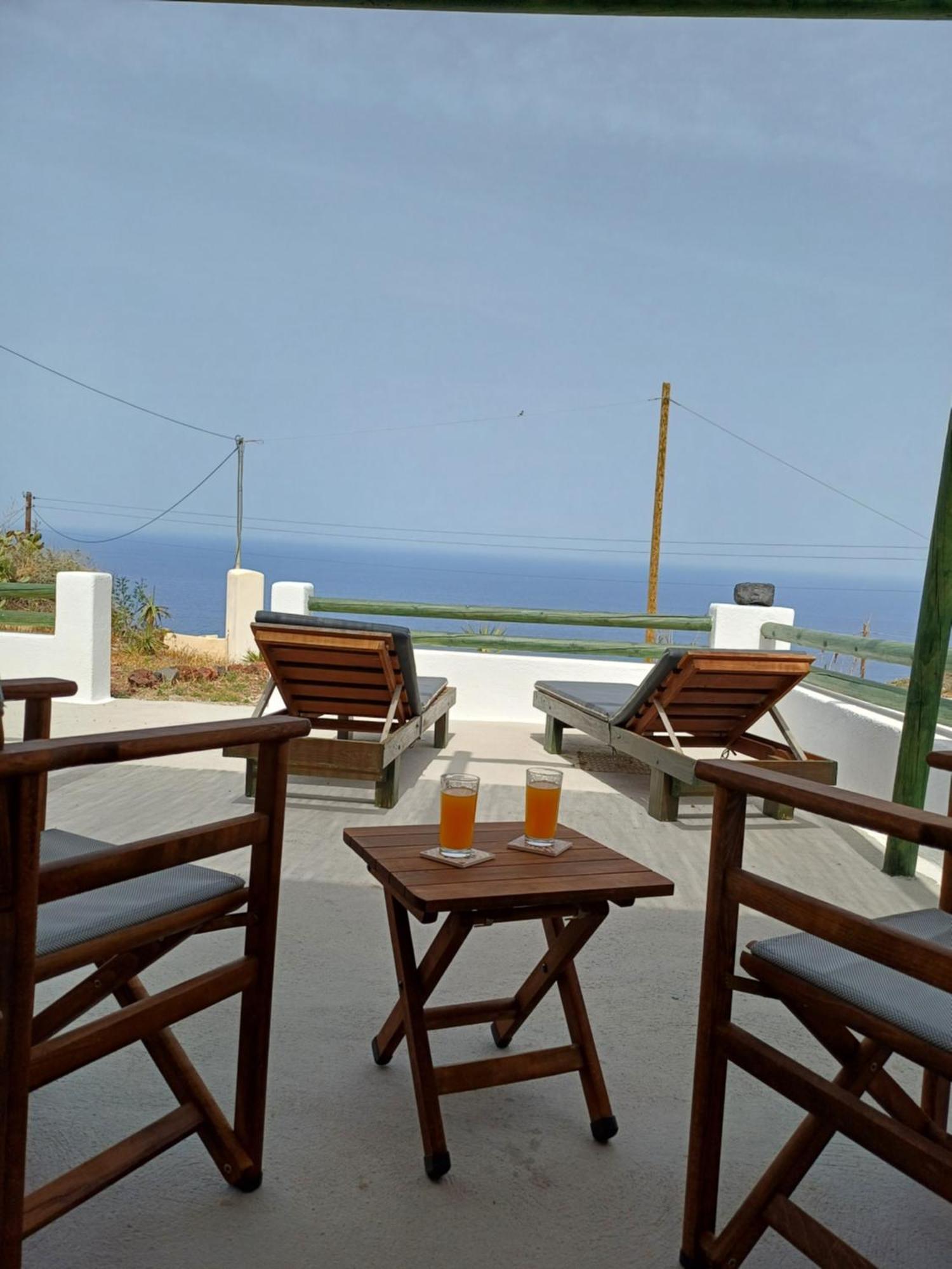'Irene' Cycladic House With Sunrise And Sea View! Villa Foinikiá Exterior foto