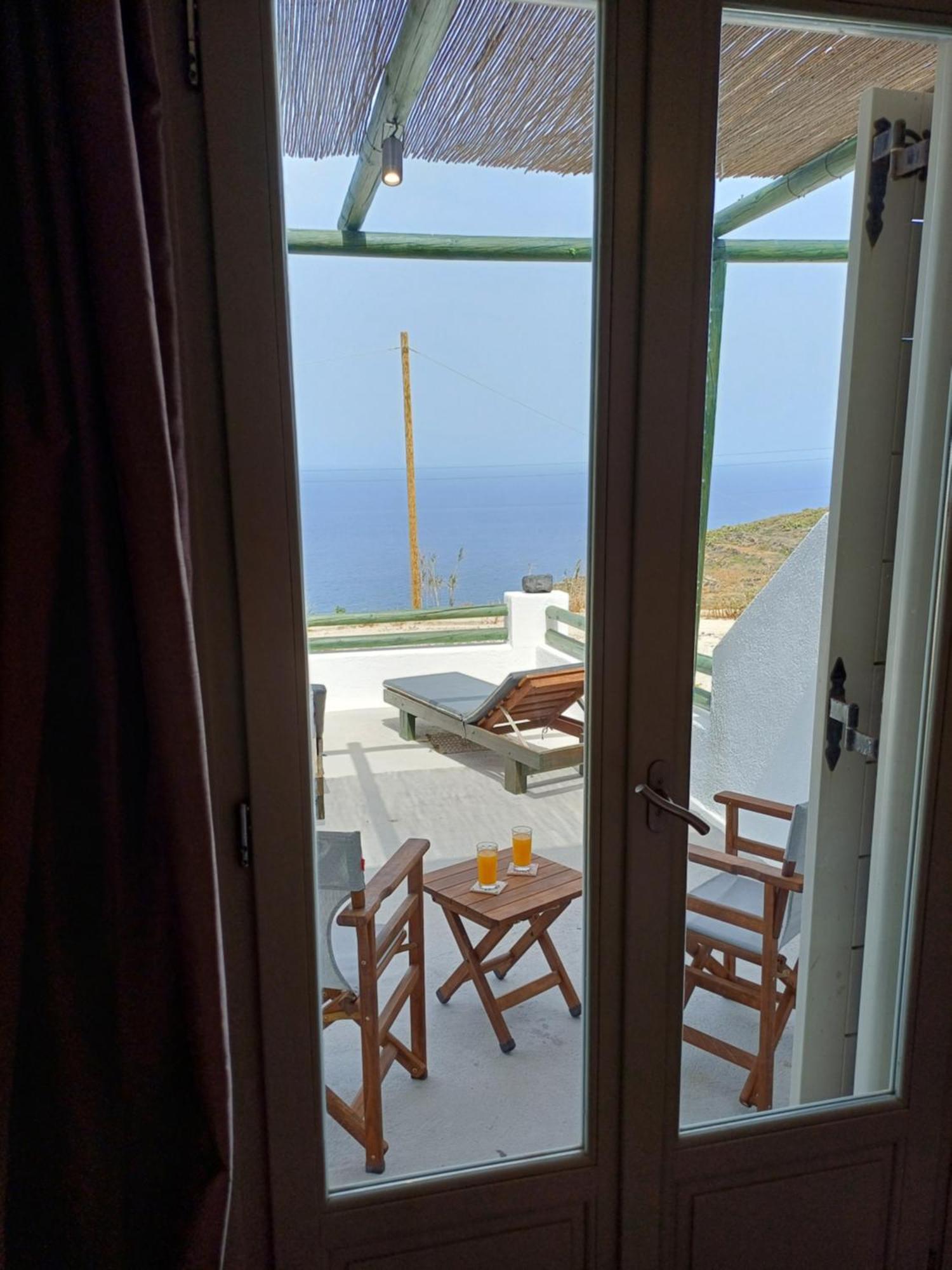 'Irene' Cycladic House With Sunrise And Sea View! Villa Foinikiá Exterior foto