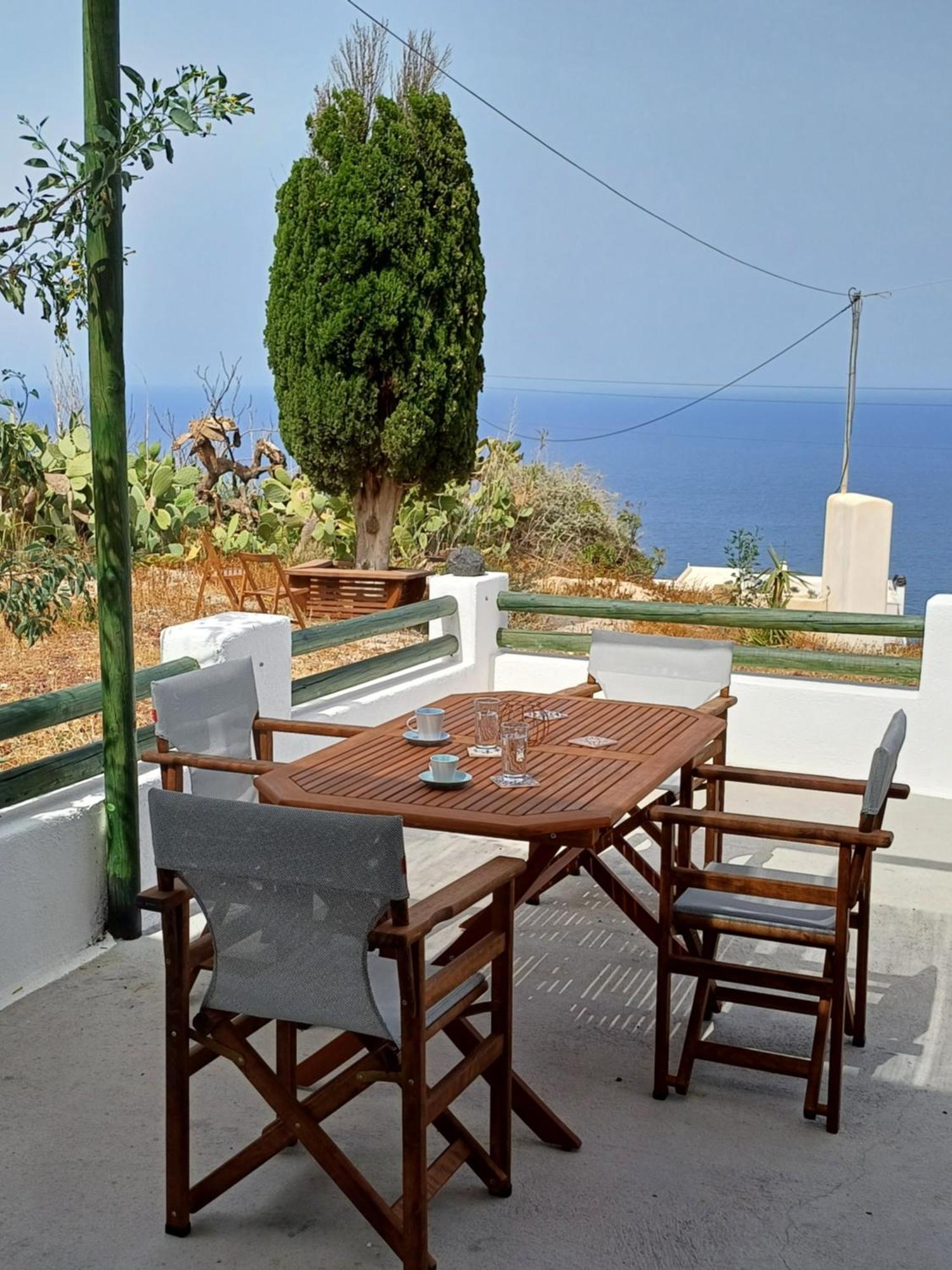 'Irene' Cycladic House With Sunrise And Sea View! Villa Foinikiá Exterior foto